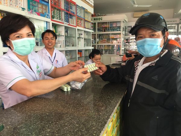 Nhà Thuốc Thái Ngọc cung cấp hàng nghìn sản phẩm trực tiếp tại cửa hàng, đảm bảo cung cấp toàn diện các sản phẩm y tế