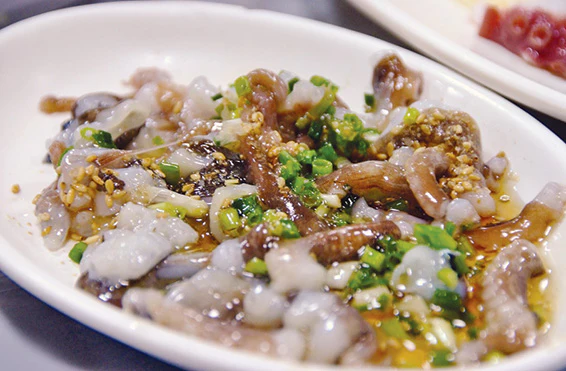 Món bạch tuộc sống